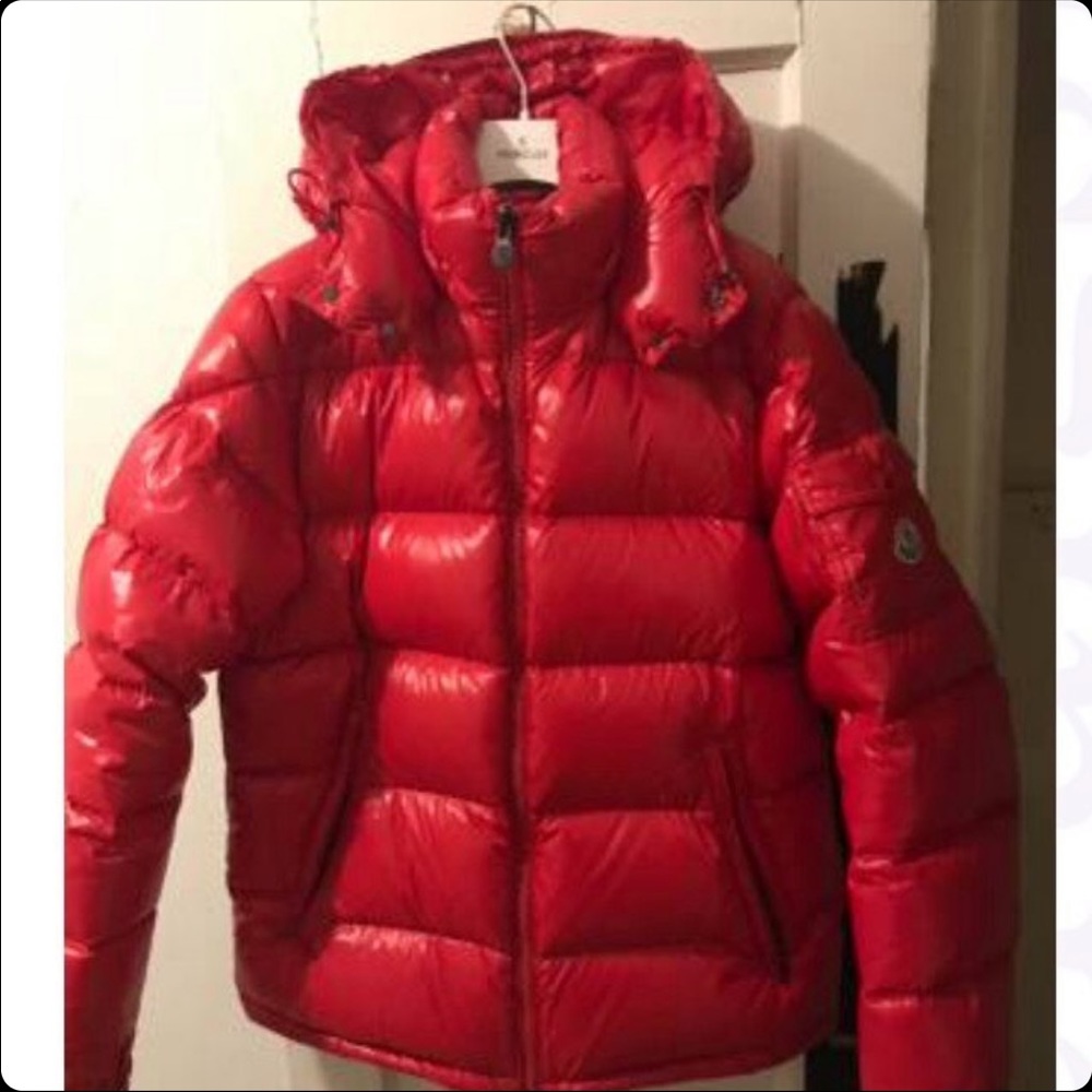 Moncler maya red